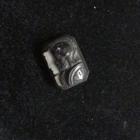 Vintage / Antique Carved Sardonyx Double Roman Soldier Cameo - Picture 2 of 6